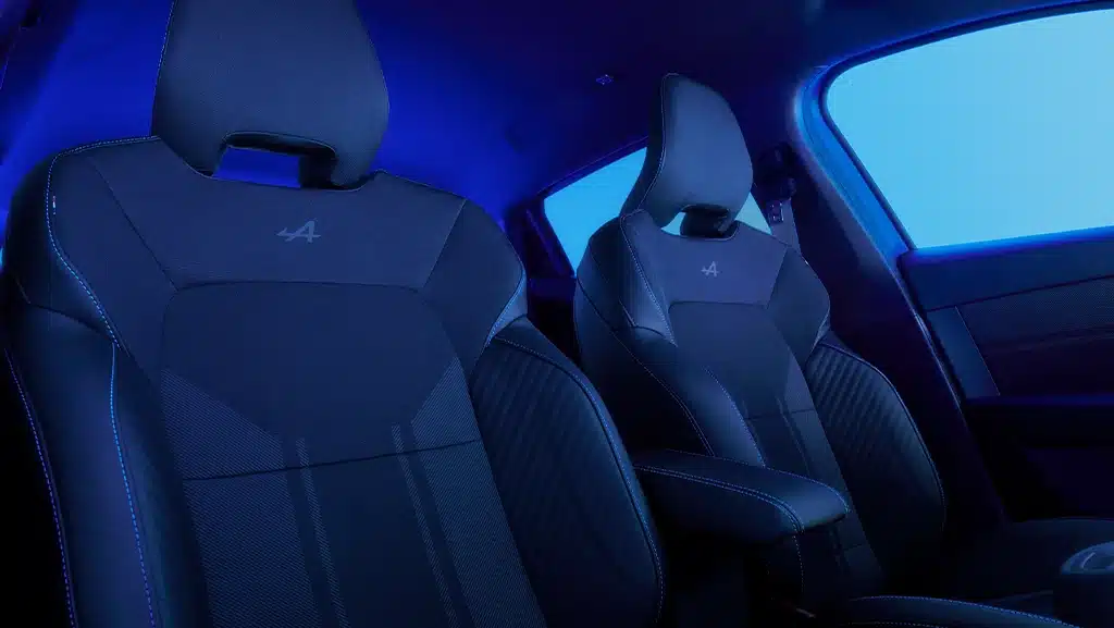 intérieur nouvelle Renault Clio E-Tech full hybrid