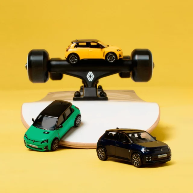 redécouvrez vos Renault préférées en version miniature. une collection pensée pour les vrais passionnés.

retrouvez l'ensemble des produits dérivés sur The Originals Renault Store : lien en bio.